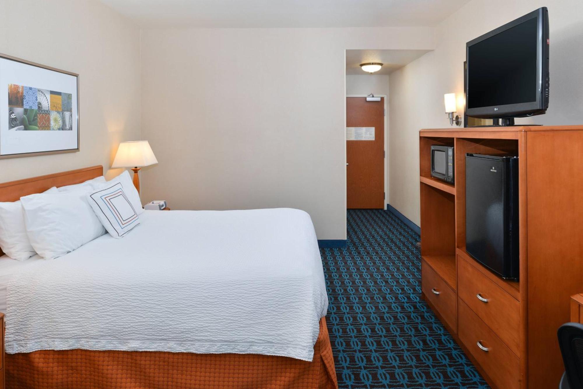 Fairfield Inn And Suites By Marriott Elk Grove Εξωτερικό φωτογραφία