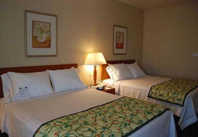 Fairfield Inn And Suites By Marriott Elk Grove Εξωτερικό φωτογραφία