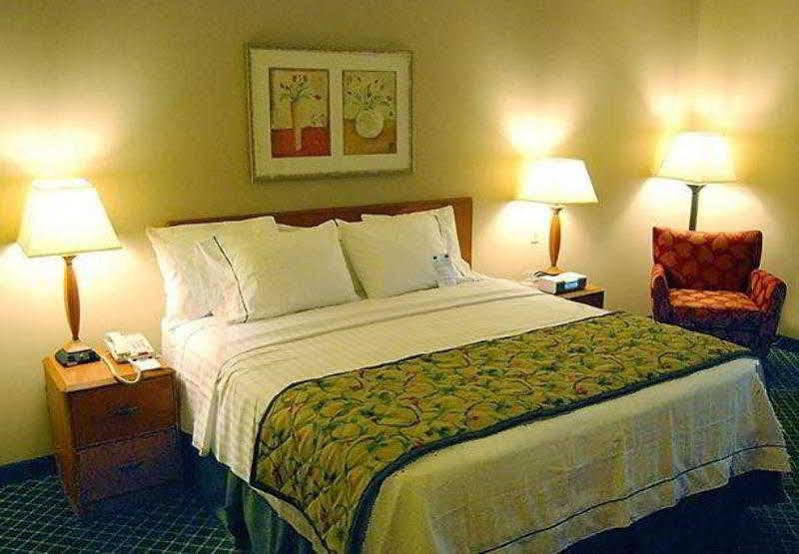 Fairfield Inn And Suites By Marriott Elk Grove Εξωτερικό φωτογραφία